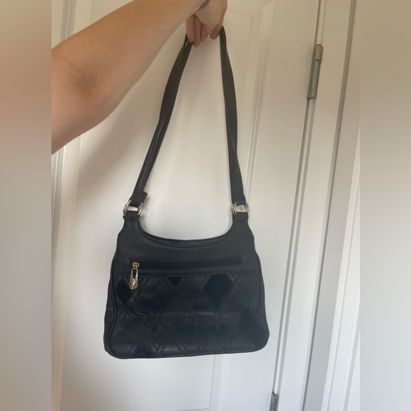 Black leather patchwork 90s style crossbody purse with built in cardholder - Picture 3 of 5